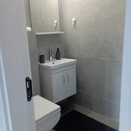 Leona B-3 * Divčibare